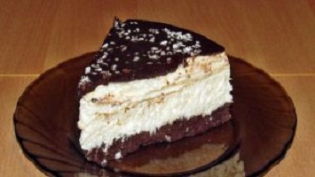 Торт «Баунти» без выпечки. Кокосовое наслаждение своими руками