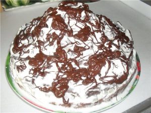 МОЛОЧНЫЙ КОКТЕЙЛЬ С МОРОЖЕНЫМ