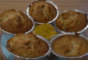 Миндальные маффины с манго