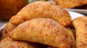 Пирожки из сырного теста